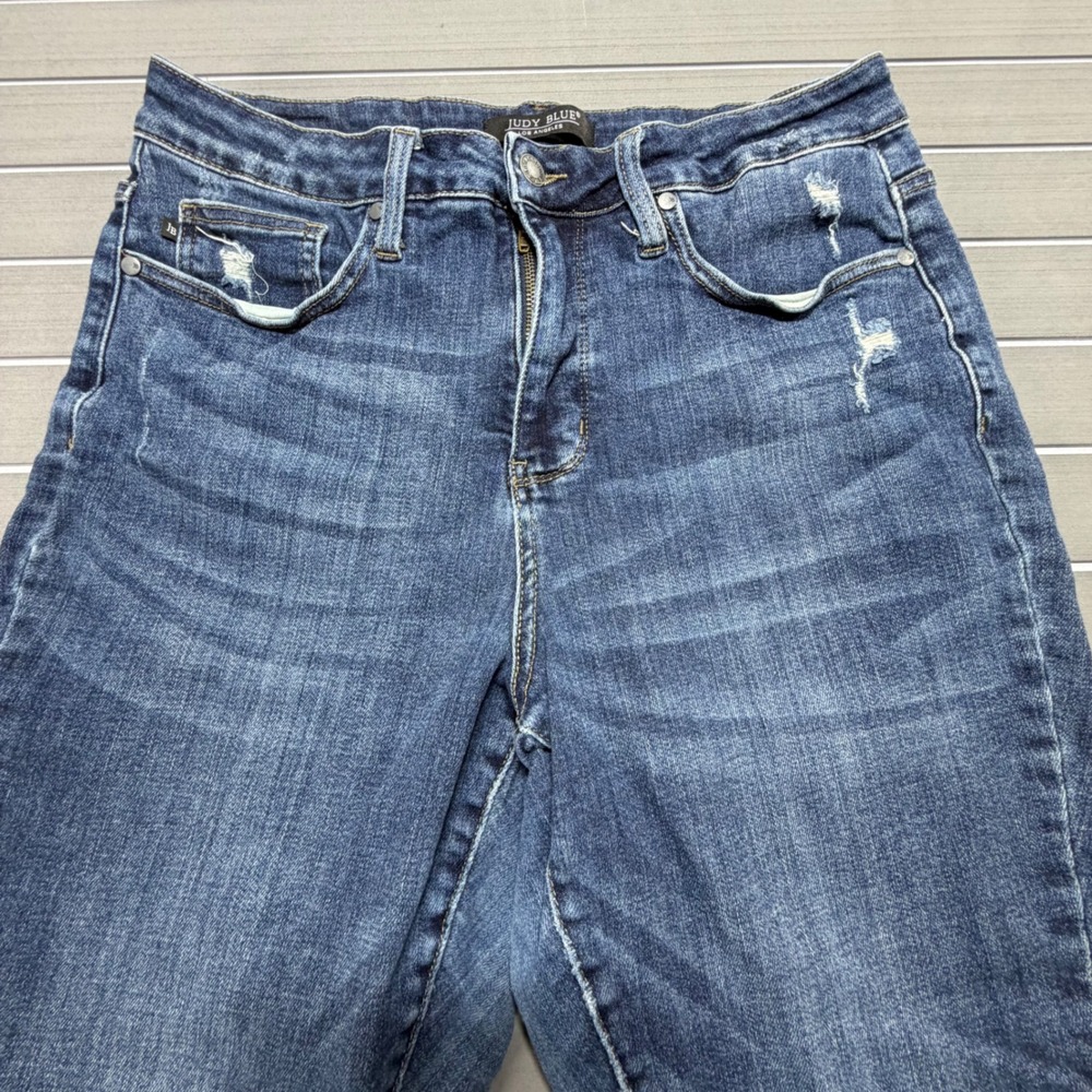 Judy Blue Women 16W Dark Wash Distressed Raw Hem Skinny Jeans